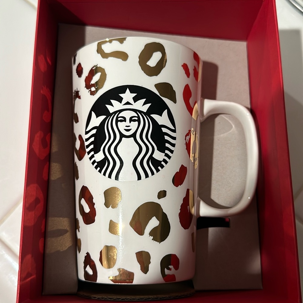 2015 Starbucks leopard coffee mug